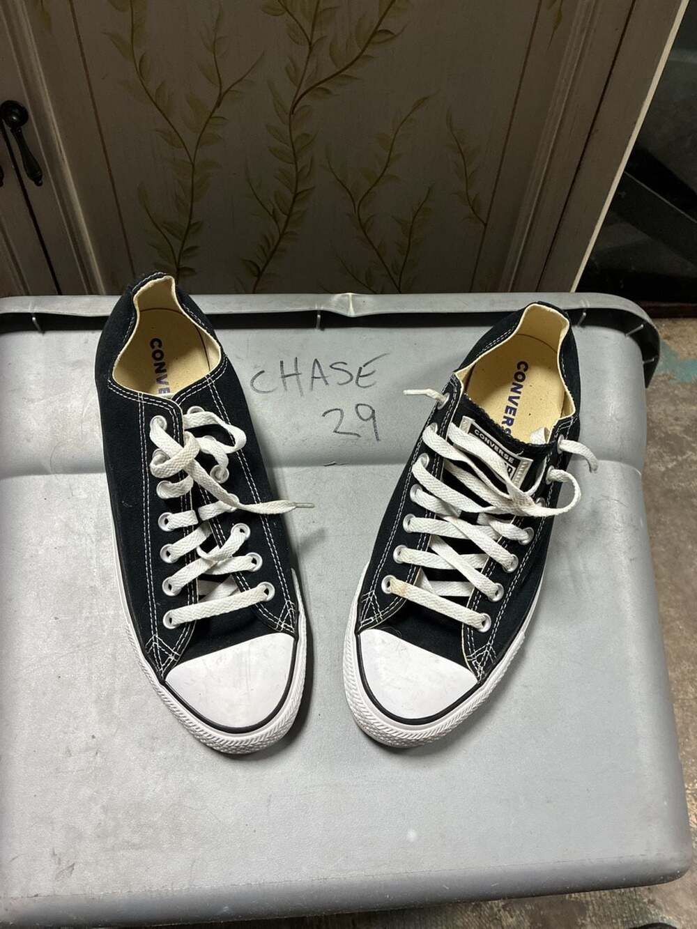Converse Chuck Taylor White Sneakers M9166 Men's 9.5 / Women's 11